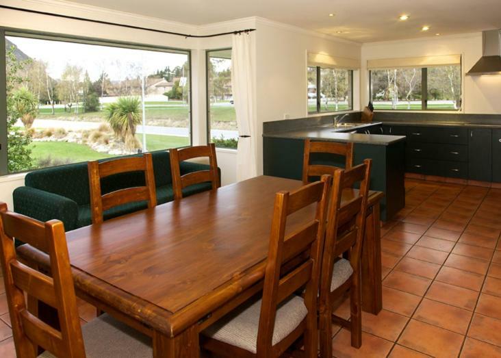Hedditch Hideaway Wanaka Esterno foto